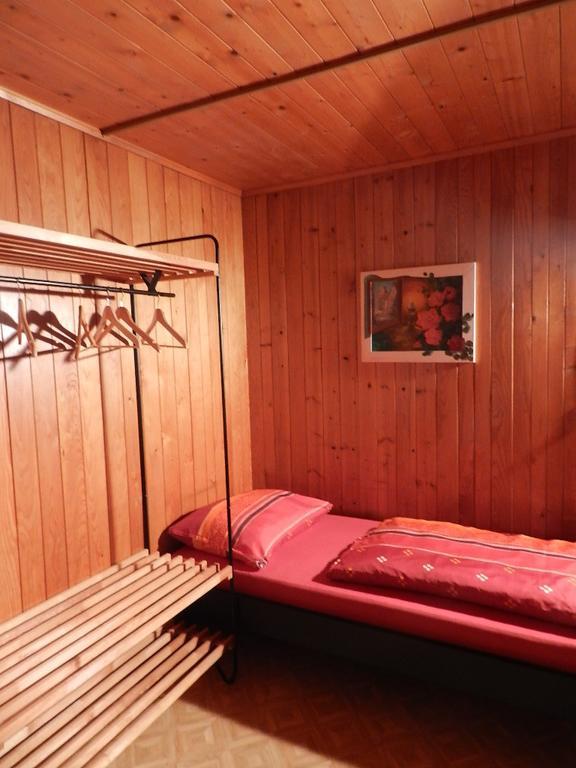 Gasthof Am Bach Bed & Breakfast Boltigen Rom bilde