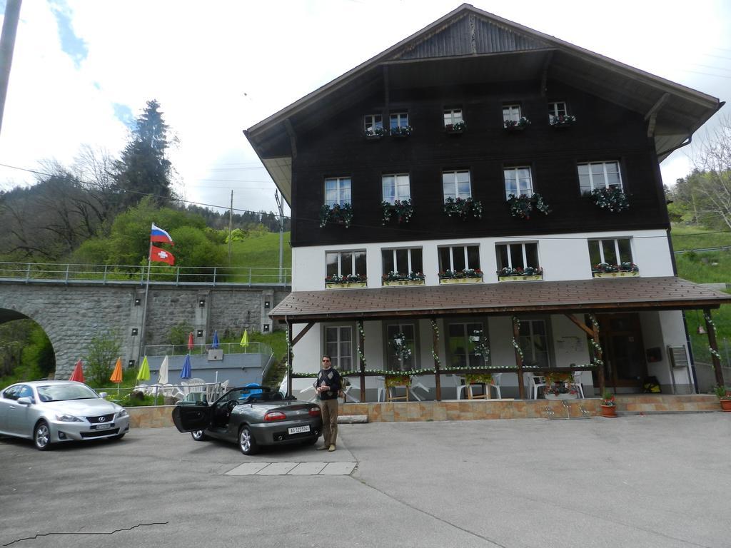 Gasthof Am Bach Bed & Breakfast Boltigen Rom bilde